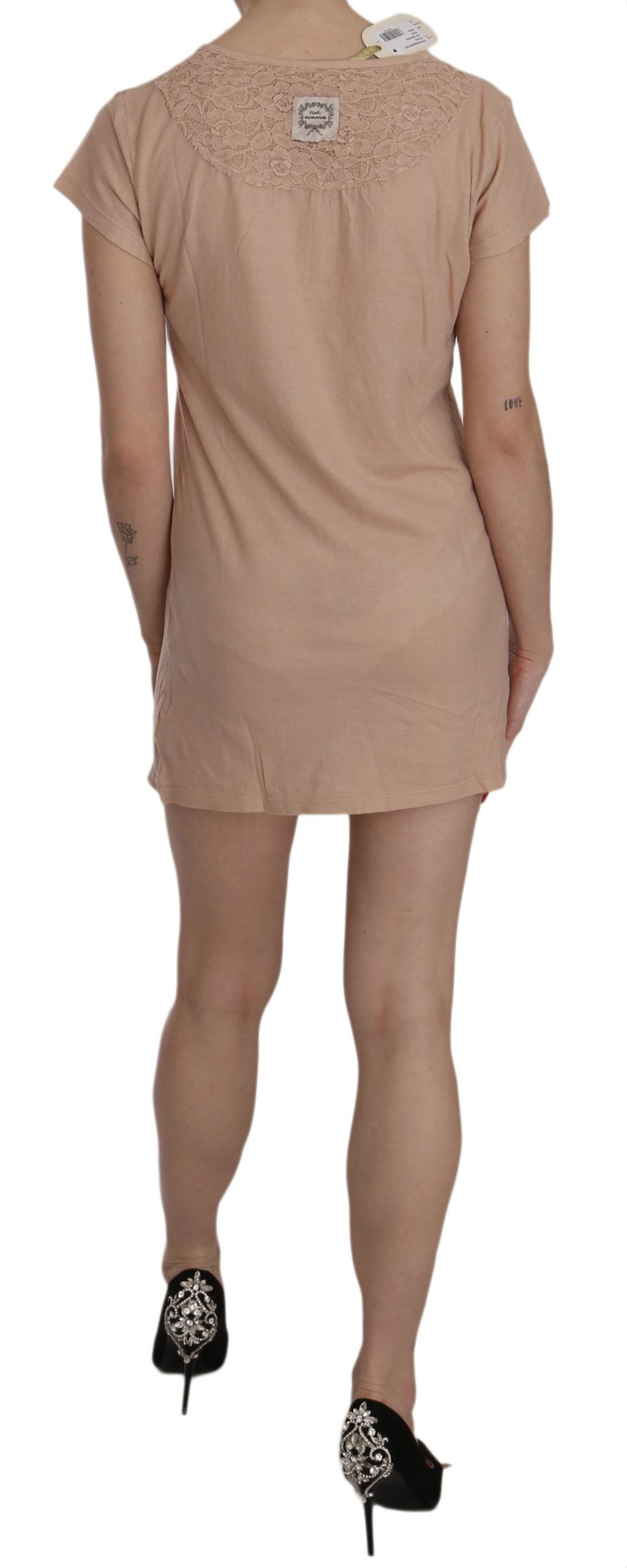 Robe courte PINK MEMORIES rose en dentelle (manches courtes)