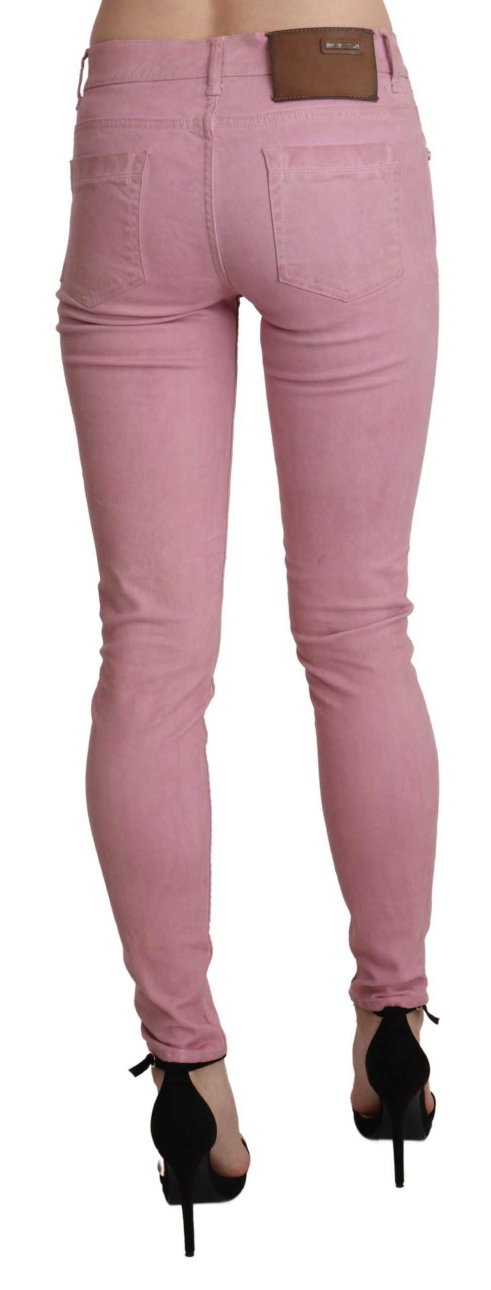 Pièce de créateur Acht rose en denim (taille mi-haute, skinny)