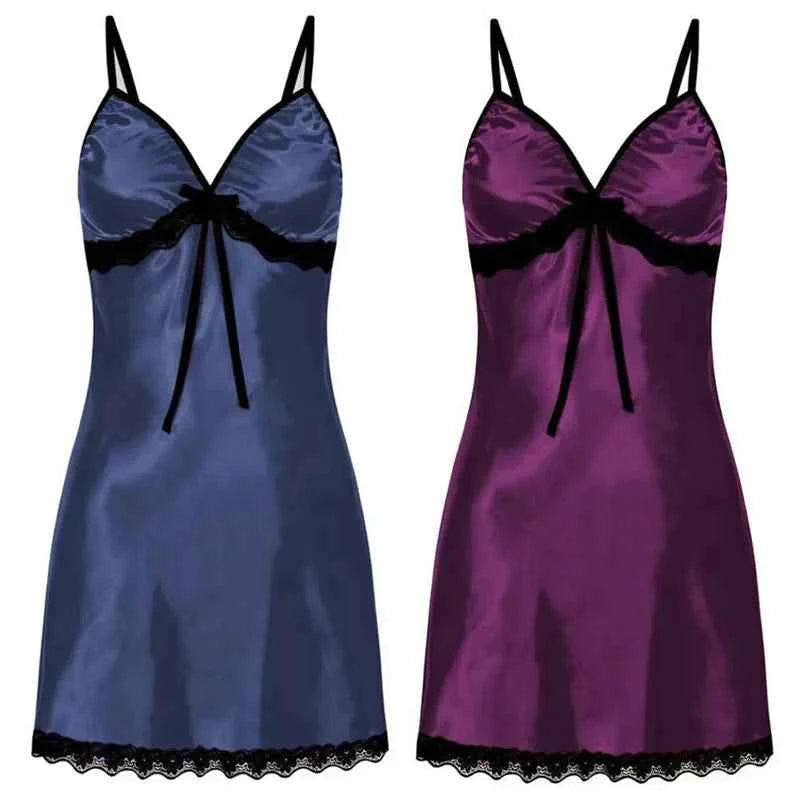 Nuisette en satin et dentelle